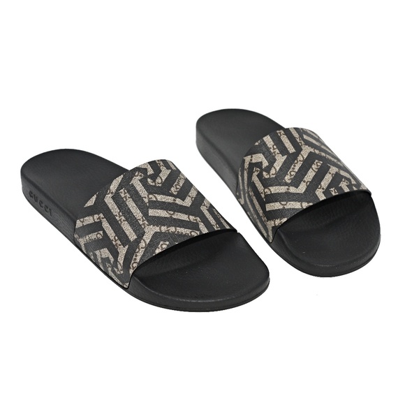 gucci caleido slides